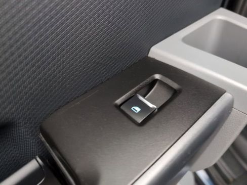 Used 2023 Ford F150 XLT w/ Trailer Tow Package image 11