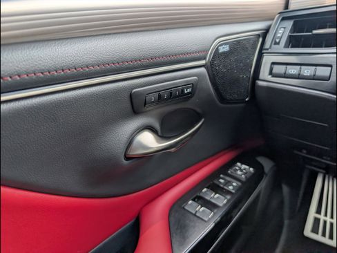 Used 2024 Lexus ES 350 F Sport w/ Accessory Package (Z2) FWD image 18