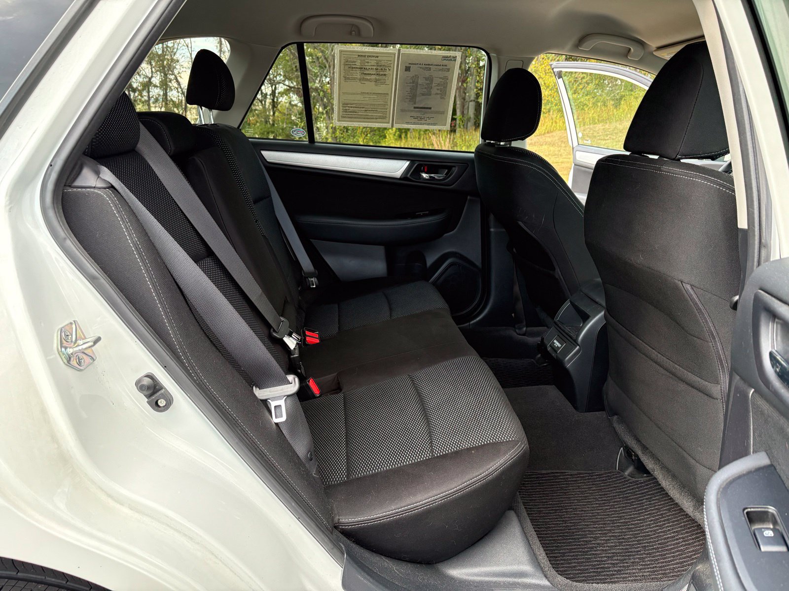 Used 2018 Subaru Outback 2.5i Premium AWD/4WD image 28