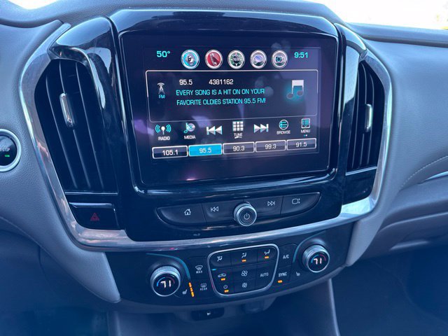 Used 2018 Chevrolet Traverse LT AWD/4WD image 12
