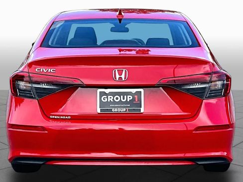 Used 2022 Honda Civic LX image 5