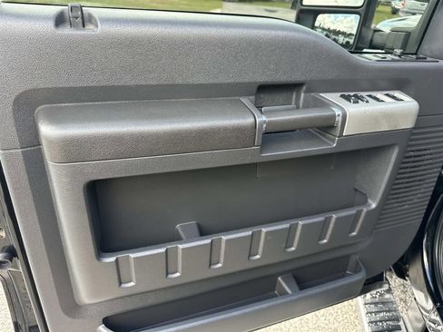 Used 2016 Ford F350 Lariat w/ Lariat Ultimate Package image 12