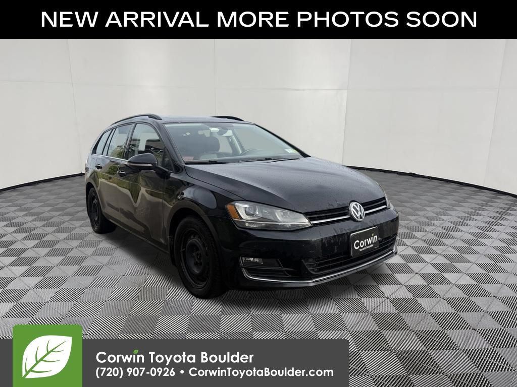 Used 2016 Volkswagen Golf SE w/ Lighting Package FWD 360° Tour