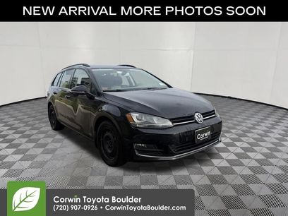 Used 2016 Volkswagen Golf SE w/ Lighting Package