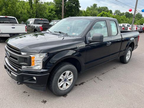 Used 2018 Ford F150 XL w/ Equipment Group 101A Mid AWD/4WD image 4
