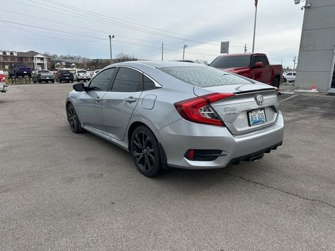 Used 2019 Honda Civic Sport image 4
