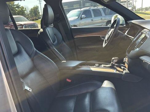 Used 2018 Volvo XC90 T6 Inscription w/ Convenience Package AWD/4WD image 6