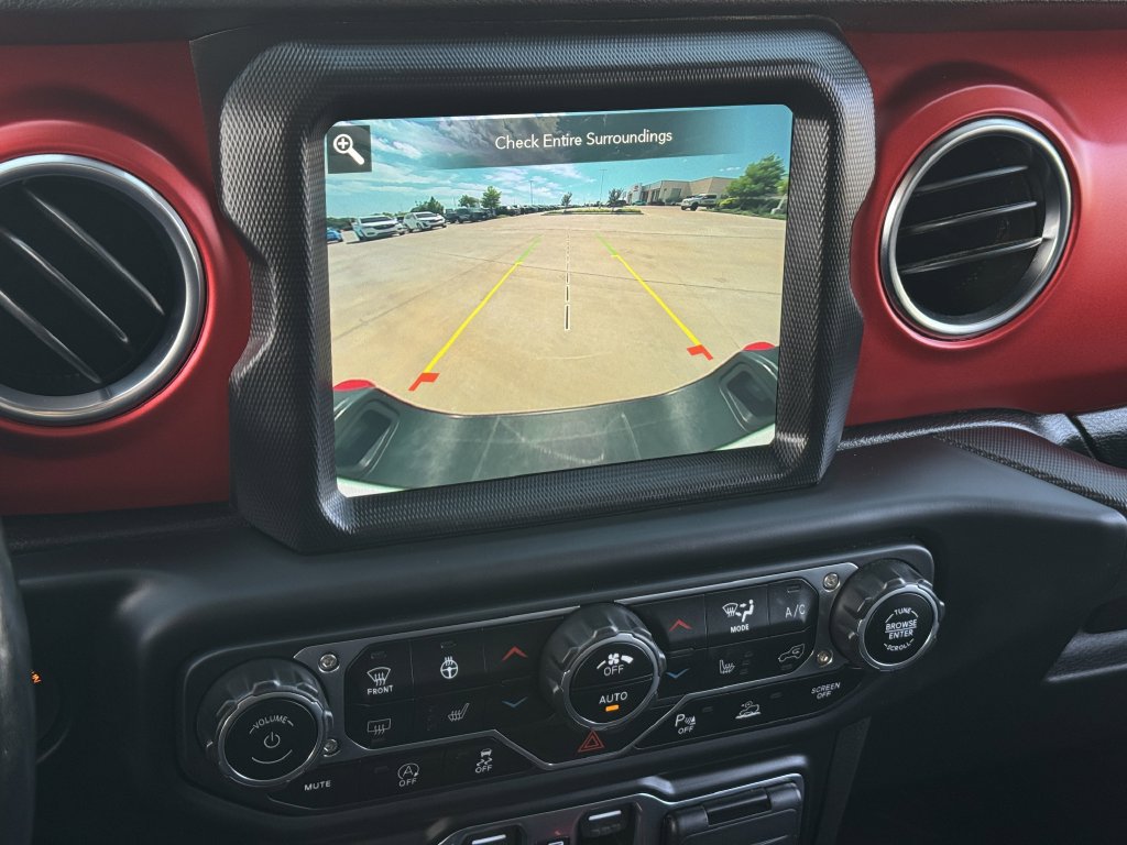 Used 2021 Jeep Gladiator Rubicon AWD/4WD image 18