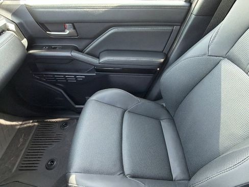 New 2026 Toyota 4Runner Limited image 12