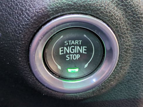 Used 2021 GMC Sierra 2500 Denali w/ Denali Ultimate Package image 22