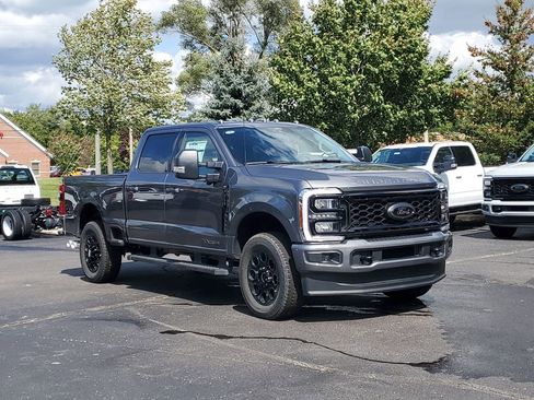 New 2026 Ford F250 XLT w/ XLT Premium Package image 3