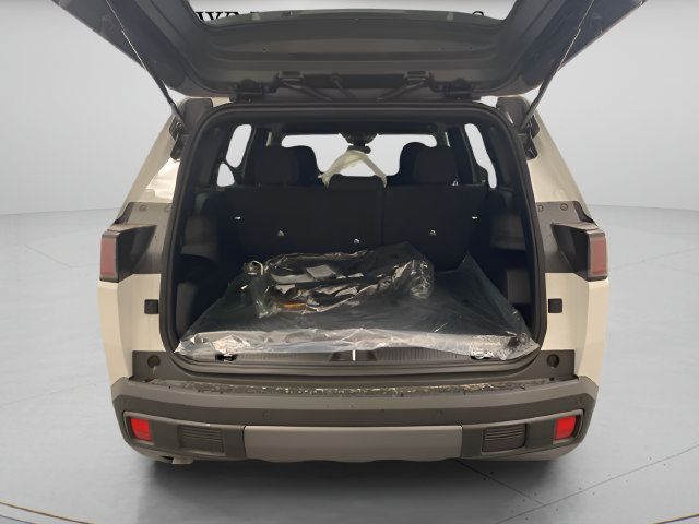 Used 2026 Jeep Cherokee Laredo AWD/4WD image 24