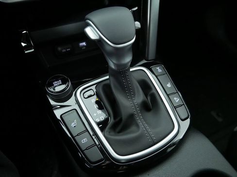 New 2026 Kia Seltos S image 32