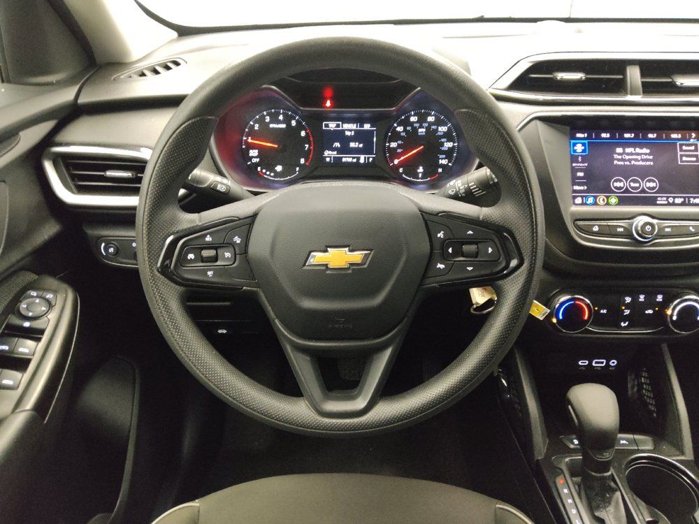 Used 2023 Chevrolet TrailBlazer LS FWD image 22