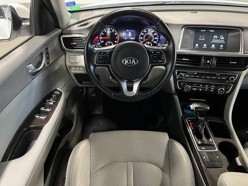 Used 2018 Kia Optima EX FWD image 18
