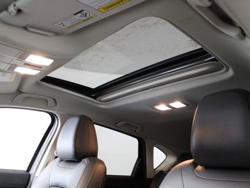 Used 2023 MAZDA CX-5 AWD 2.5 S w/ Premium Package image 21