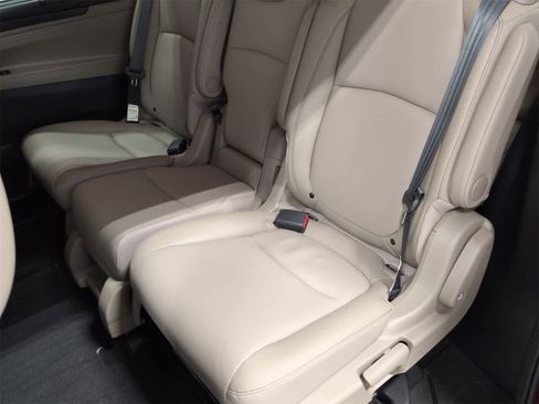 Used 2023 Honda Odyssey EX-L image 21