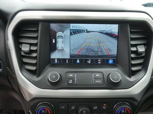 Used 2021 GMC Acadia SLT w/ Technology Package image 15