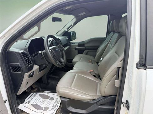 Used 2018 Ford F150 XL w/ Equipment Group 101A Mid RWD image 24