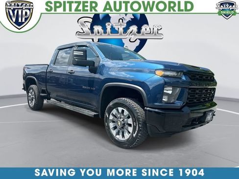Used 2019 Chevrolet Silverado 1500 Custom Trail Boss w/ Custom Convenience Package AWD/4WD image 1