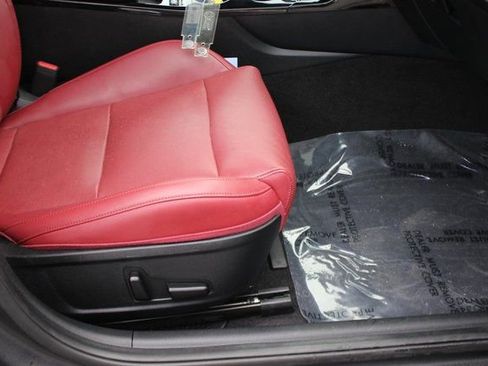 Used 2022 Kia Stinger GT-Line w/ Sun & Sound Package image 33