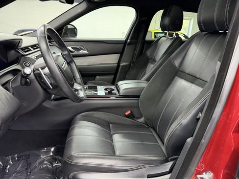 Used 2019 Land Rover Range Rover Velar R-Dynamic SE image 19