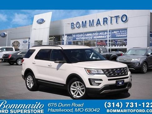 Certified 2017 Ford Explorer XLT FWD image 1