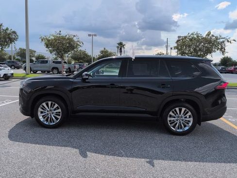Certified 2024 Toyota Grand Highlander AWD image 7