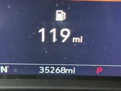 Used 2023 Chevrolet Silverado 2500 High Country w/ Z71 Off-Road Package image 17