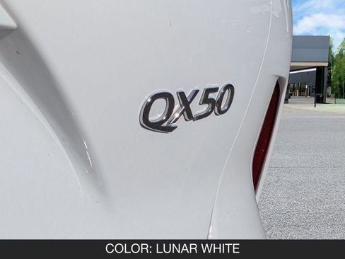 Certified 2025 INFINITI QX50 Pure image 11