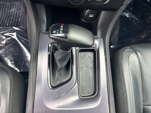 Used 2017 Dodge Charger SXT w/ AWD Plus Group image 23