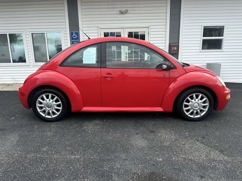 Used 2004 Volkswagen Beetle GLS FWD image 8