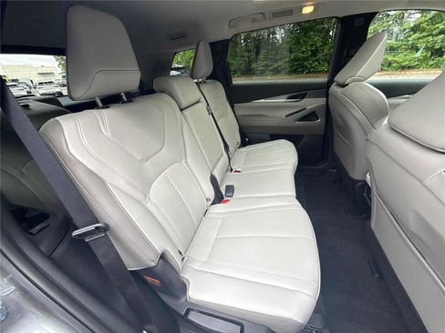 New 2027 INFINITI QX60 Luxe FWD image 28