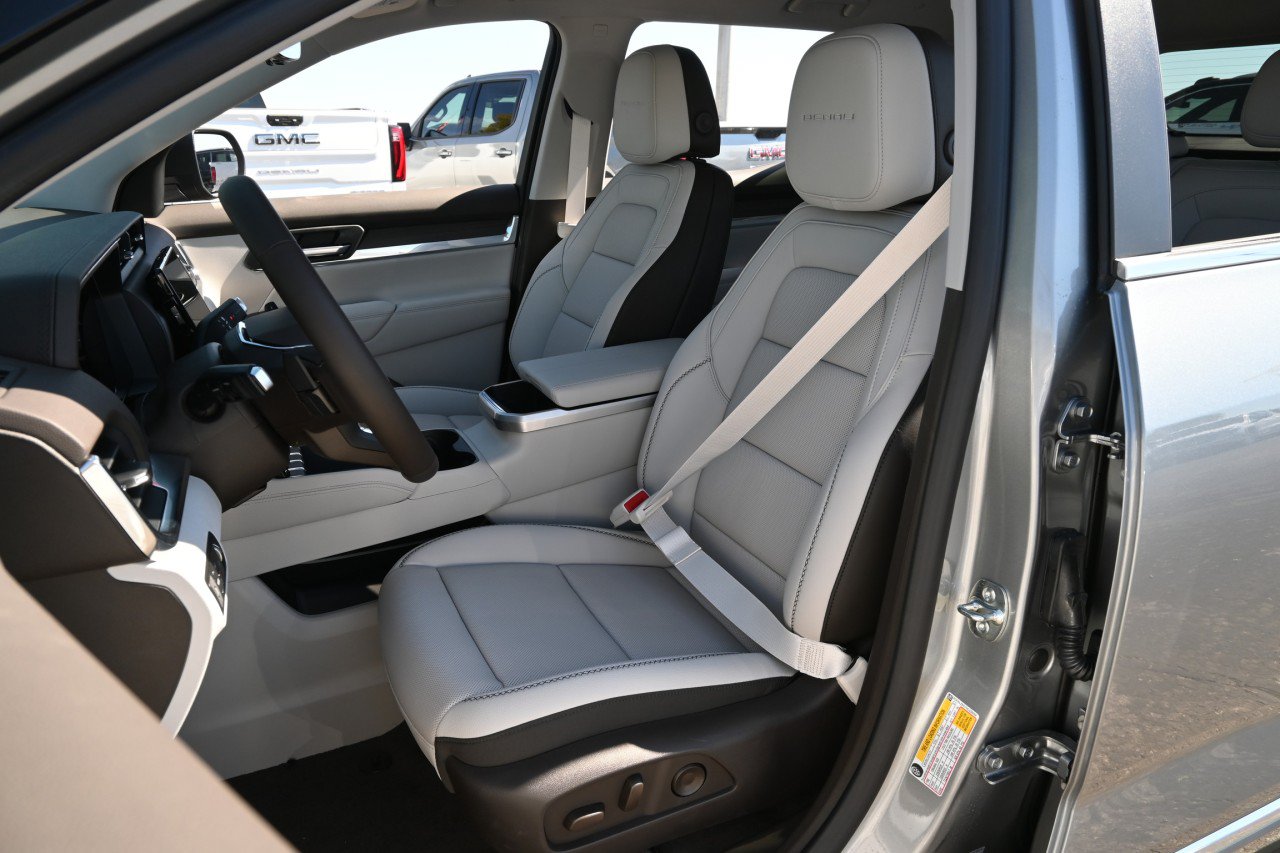 New 2027 GMC Terrain Denali AWD/4WD image 18
