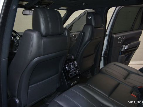 Used 2016 Land Rover Range Rover HSE image 20