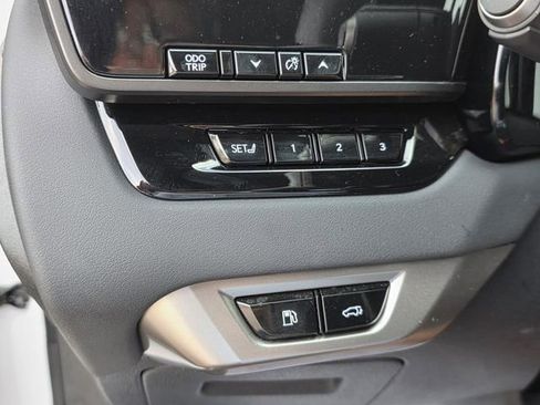 Certified 2024 Lexus RX 500h F Sport w/ Convenience Package image 31