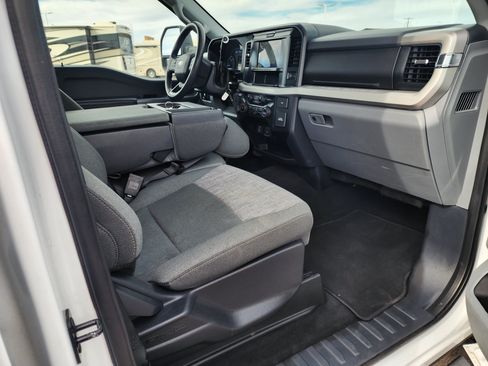 Used 2025 Ford F250 XLT AWD/4WD image 15