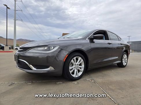 Used 2015 Chrysler 200 Limited w/ Convenience Group FWD image 2