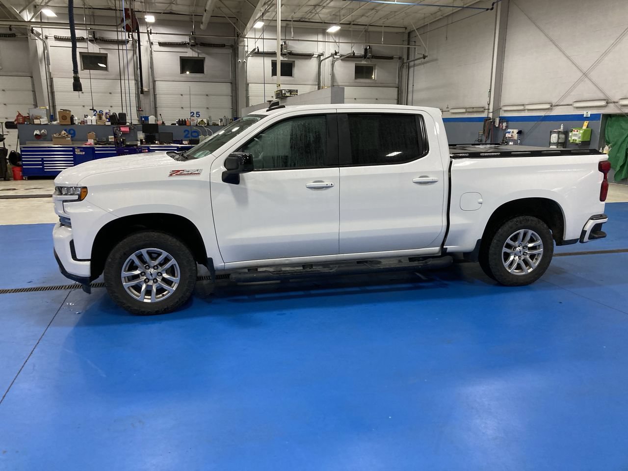 Used 2019 Chevrolet Silverado 1500 RST AWD/4WD image 4