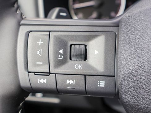 New 2026 Nissan Rogue SV image 10