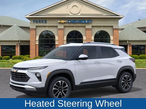 New 2026 Chevrolet TrailBlazer LT w/ Convenience Package image 3