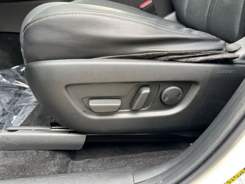 Used 2025 MAZDA CX-70 3.3 Turbo w/ Preferred Package image 24