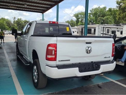 Used 2023 RAM 2500 Laramie AWD/4WD image 3
