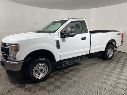 Used 2020 Ford F250 XL w/ Power Equipment Group image 5