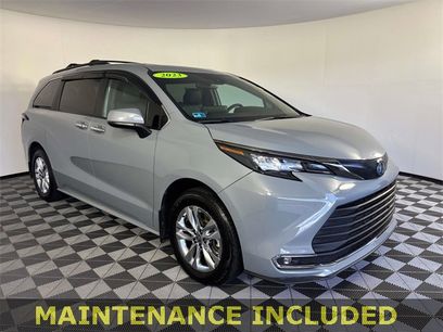 Used 2023 Toyota Sienna XLE Woodland Edition