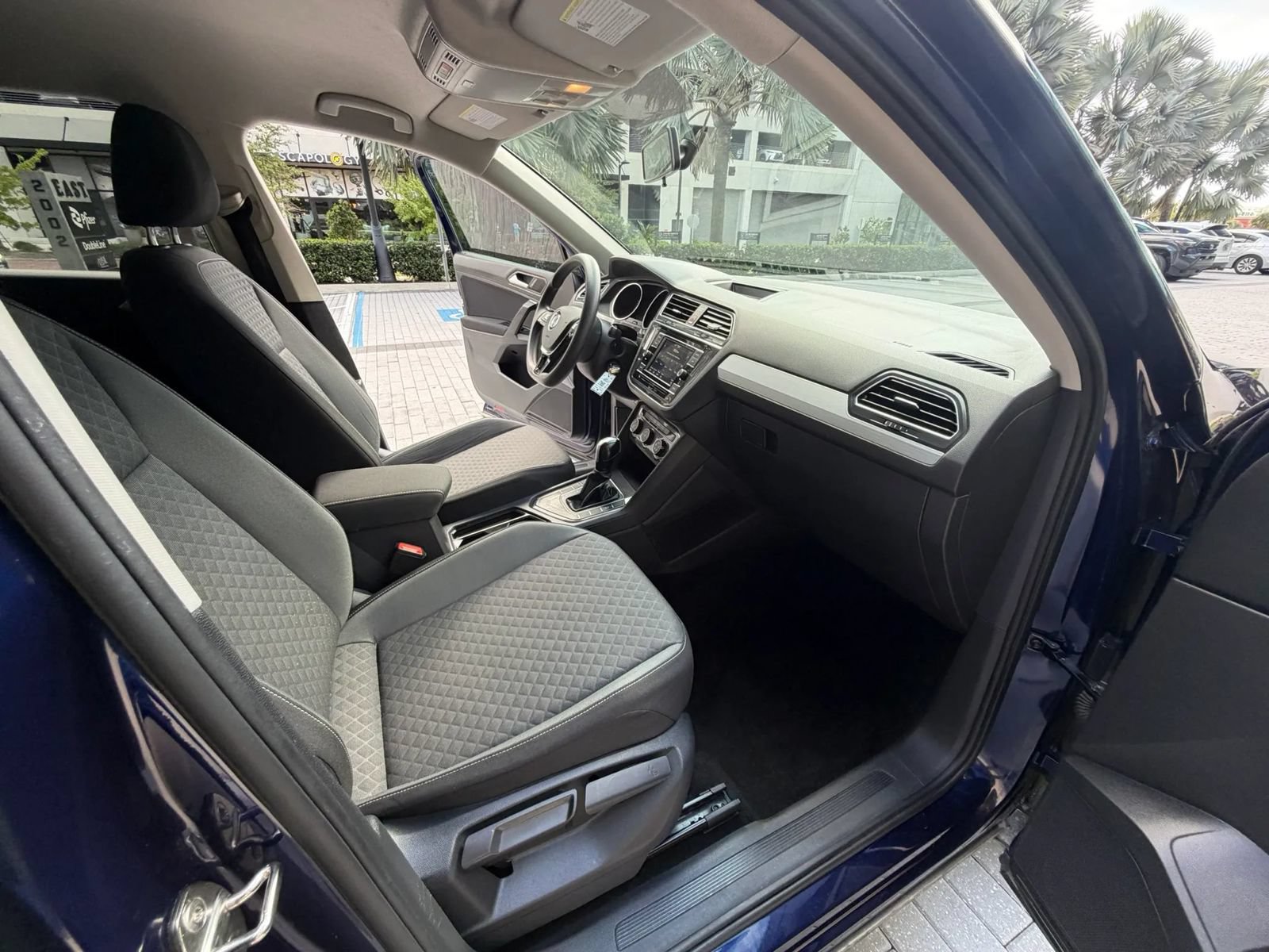Used 2021 Volkswagen Tiguan S FWD image 18