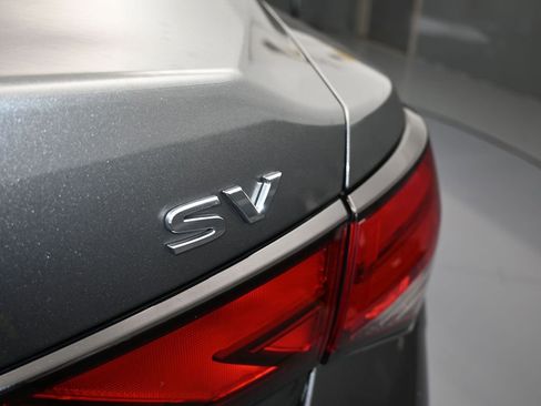 Used 2023 Nissan Sentra SV image 41