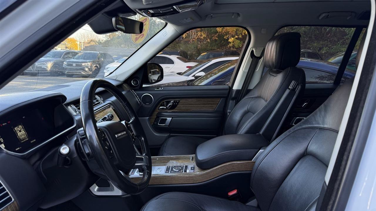 Used 2018 Land Rover Range Rover HSE AWD/4WD image 67