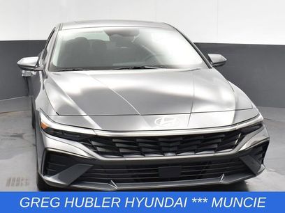 New 2025 Hyundai Elantra SEL