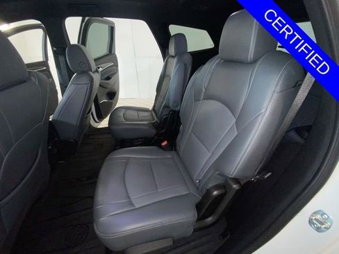 Certified 2024 Buick Enclave Essence w/ Experience Buick Package AWD/4WD image 13